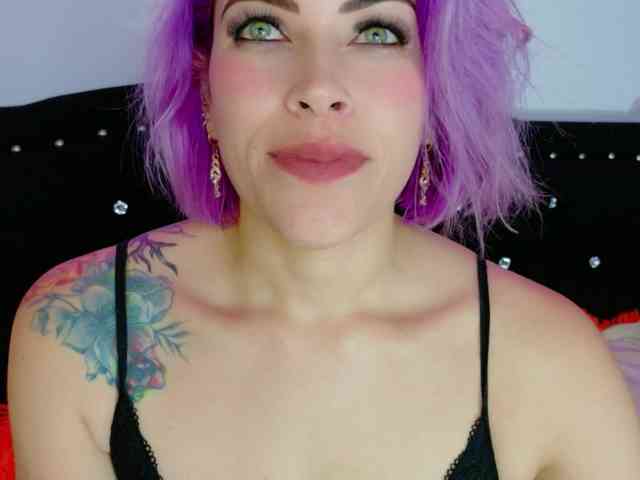 Alexa_lopez webcam