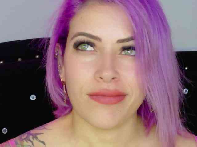 Alexa_lopez webcam