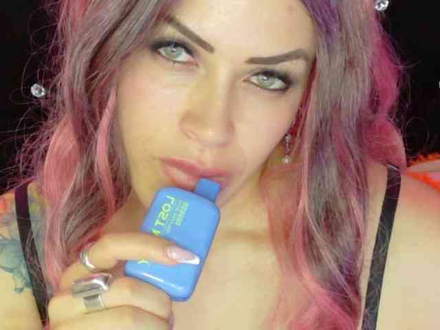 Alexa_lopez webcam