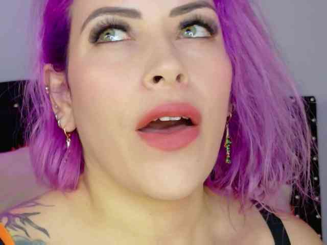 Alexa_lopez webcam