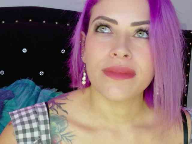 Alexa_lopez webcam