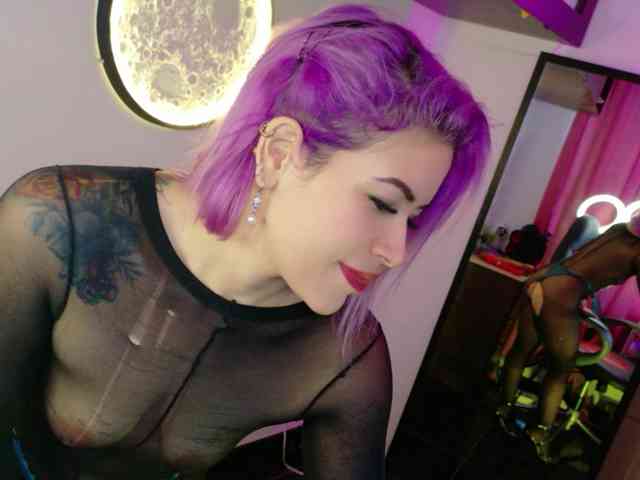 Alexa_lopez webcam