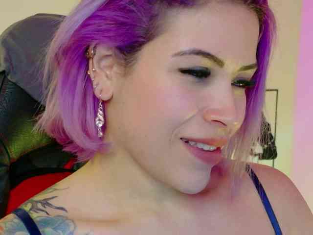 Alexa_lopez webcam