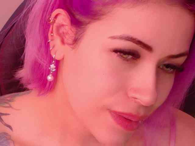Alexa_lopez webcam