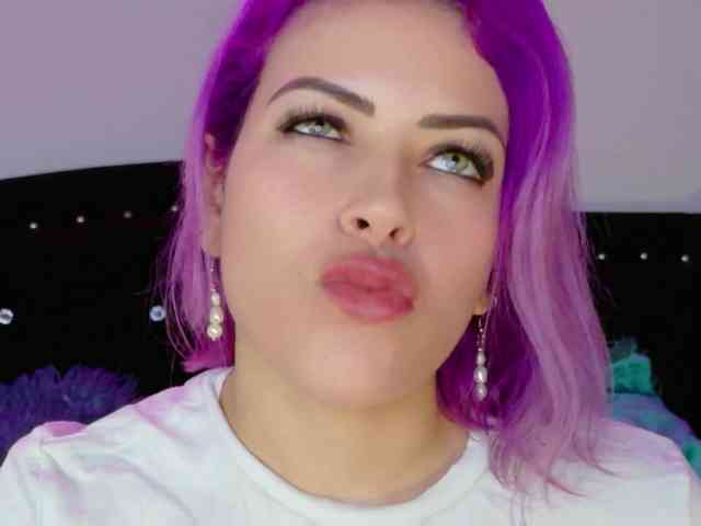 Alexa_lopez webcam