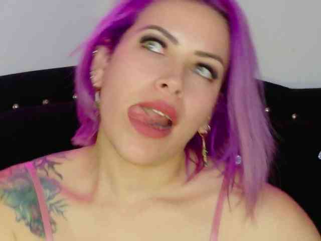 Alexa_lopez webcam
