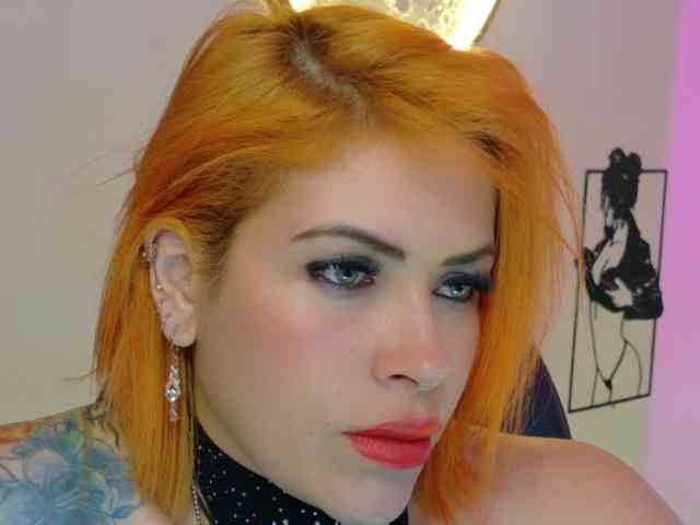 Alexa_lopez webcam
