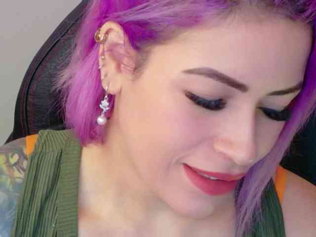 Alexa_lopez webcam