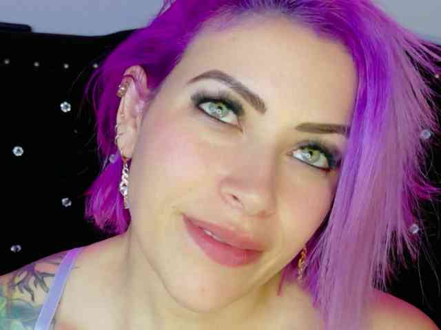 Alexa_lopez webcam