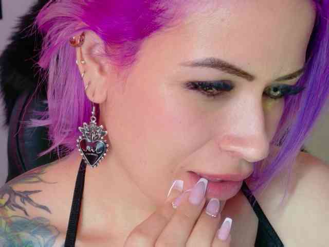 Alexa_lopez webcam