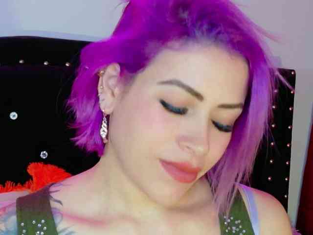 Alexa_lopez webcam