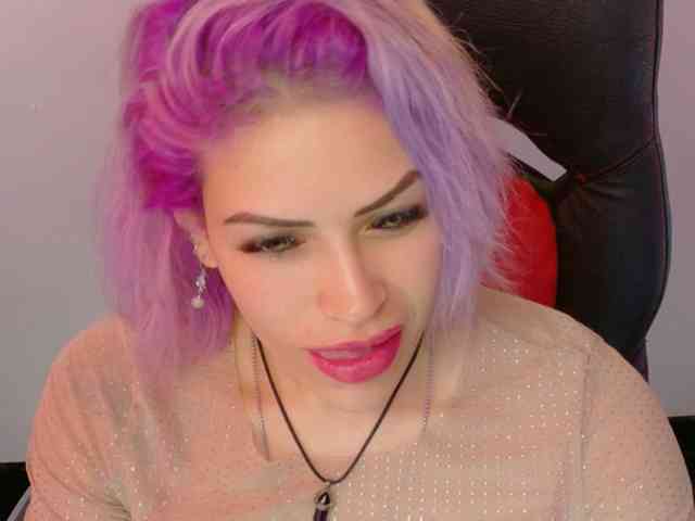 Alexa_lopez webcam