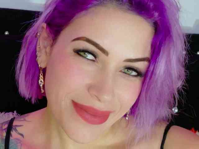 Alexa_lopez webcam