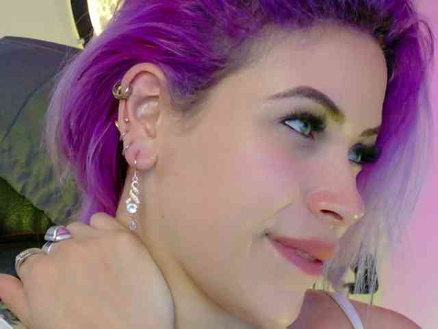 Alexa_lopez webcam