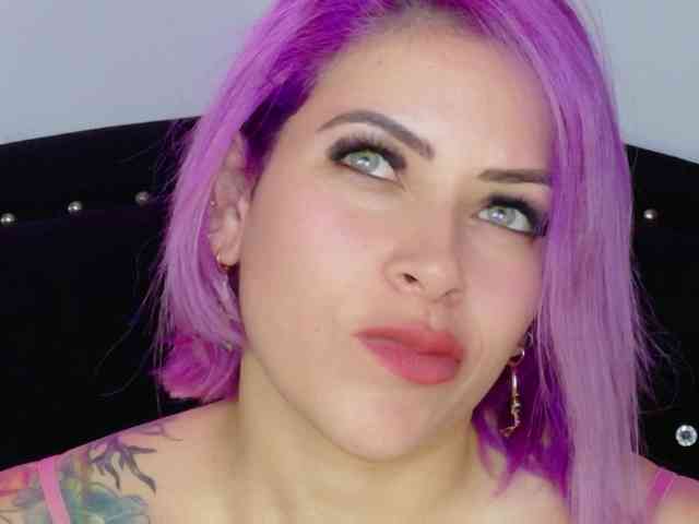 Alexa_lopez webcam