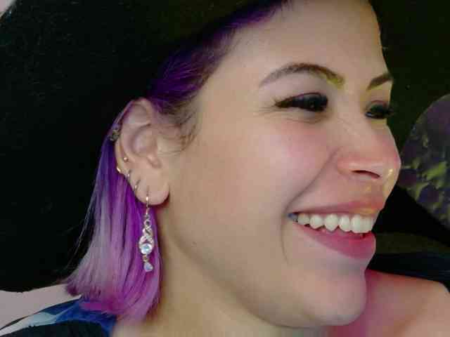 Alexa_lopez webcam