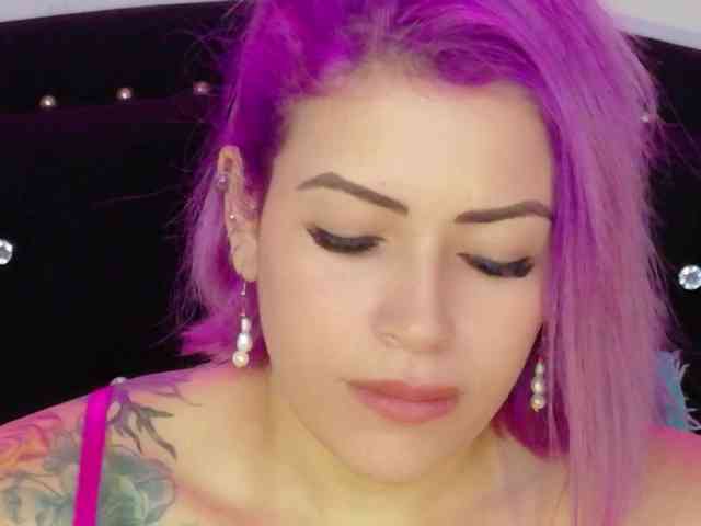 Alexa_lopez webcam