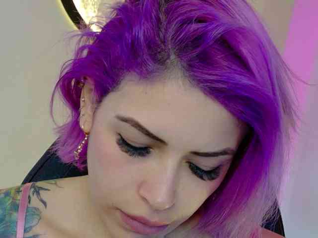 Alexa_lopez webcam