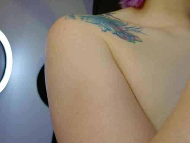Alexa_lopez webcam