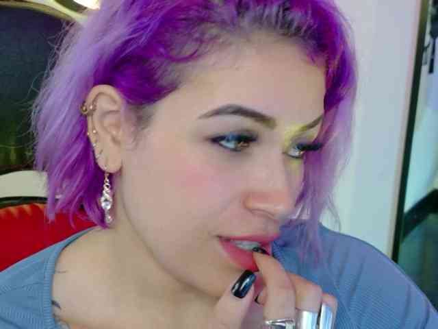 Alexa_lopez webcam