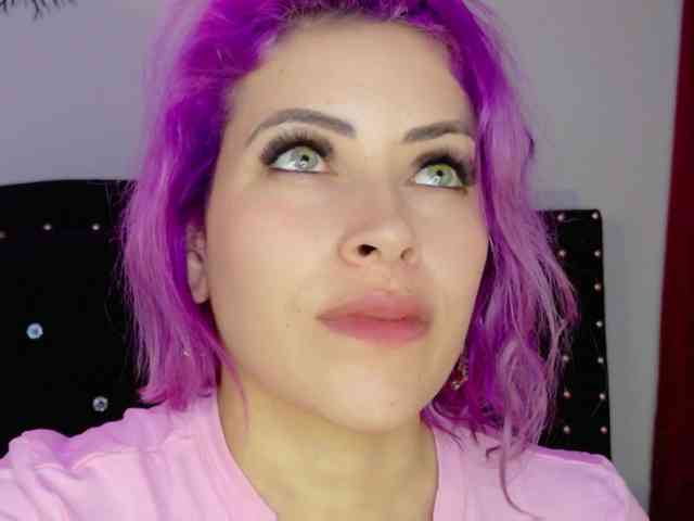Alexa_lopez webcam