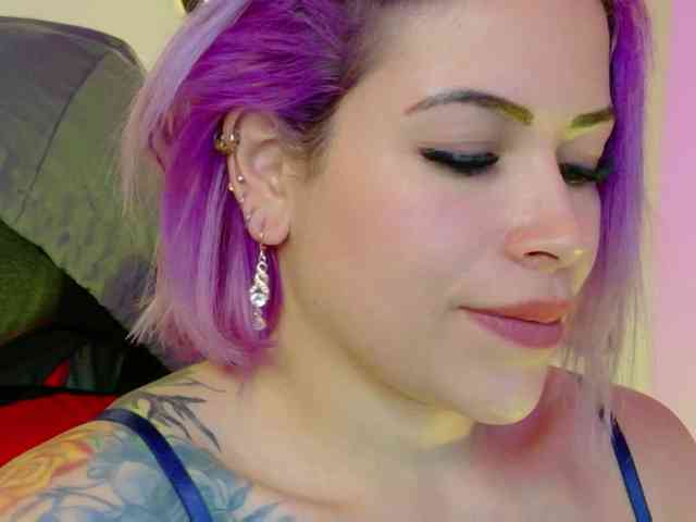 Alexa_lopez webcam