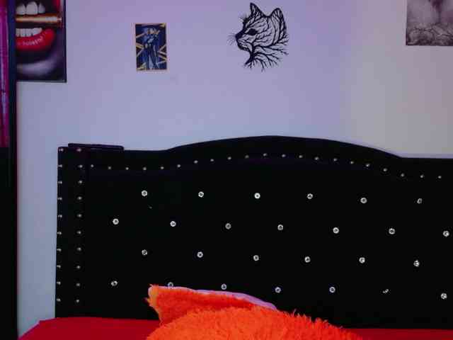 Alexa_lopez webcam