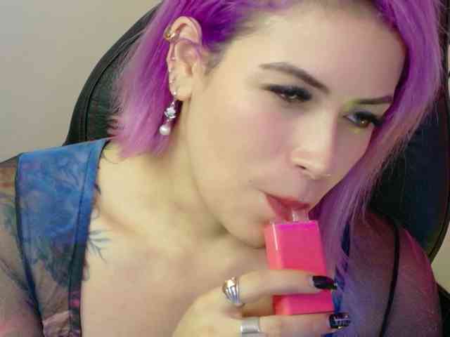 Alexa_lopez webcam
