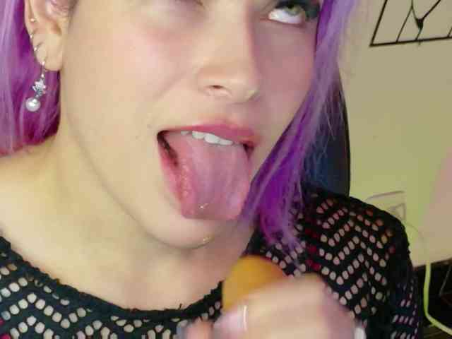 Alexa_lopez webcam