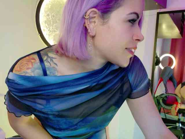 Alexa_lopez webcam