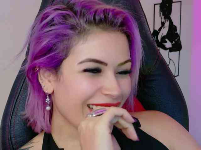 Alexa_lopez webcam