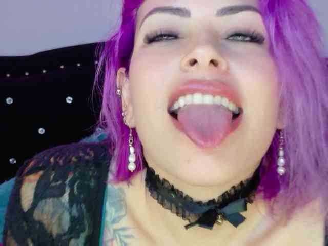 Alexa_lopez webcam