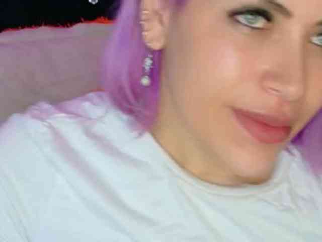 Alexa_lopez webcam