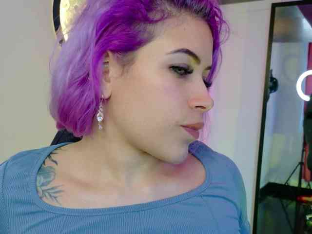 Alexa_lopez webcam
