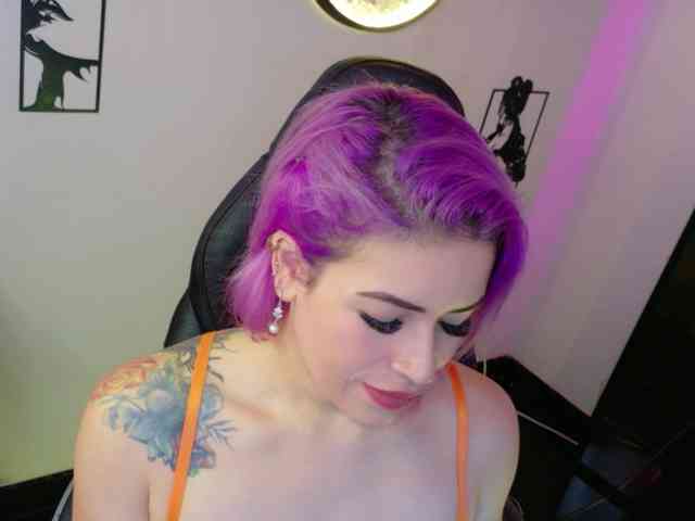 Alexa_lopez webcam