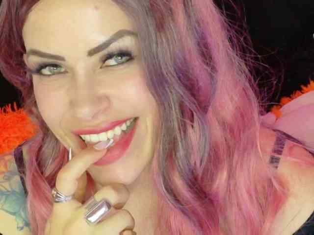Alexa_lopez webcam