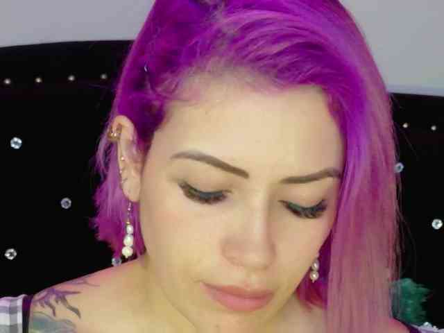 Alexa_lopez webcam
