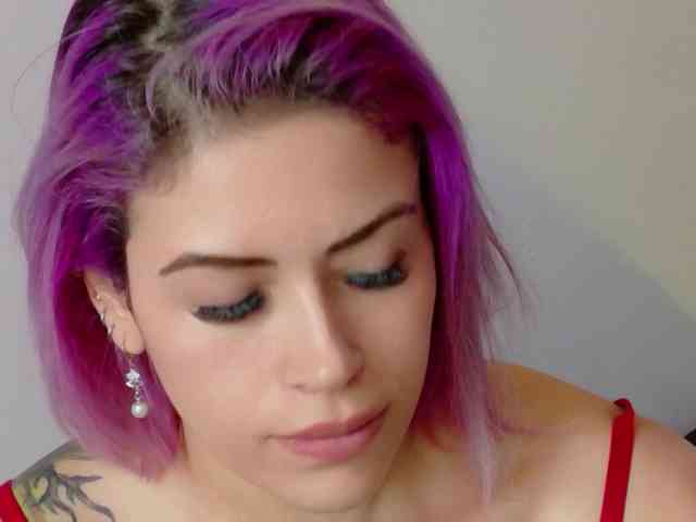 Alexa_lopez webcam
