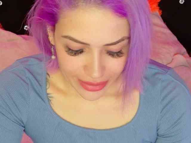 Alexa_lopez webcam