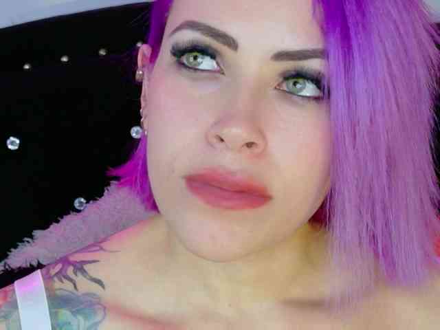 Alexa_lopez webcam