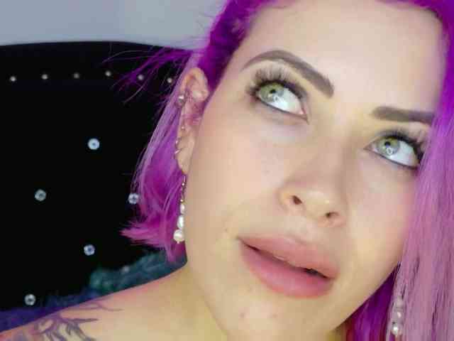 Alexa_lopez webcam