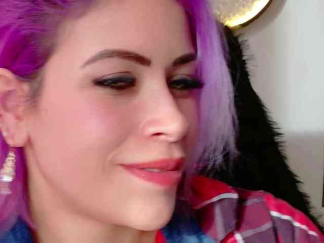 Alexa_lopez webcam