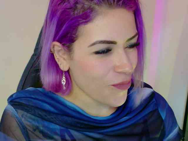 Alexa_lopez webcam