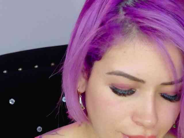 Alexa_lopez webcam