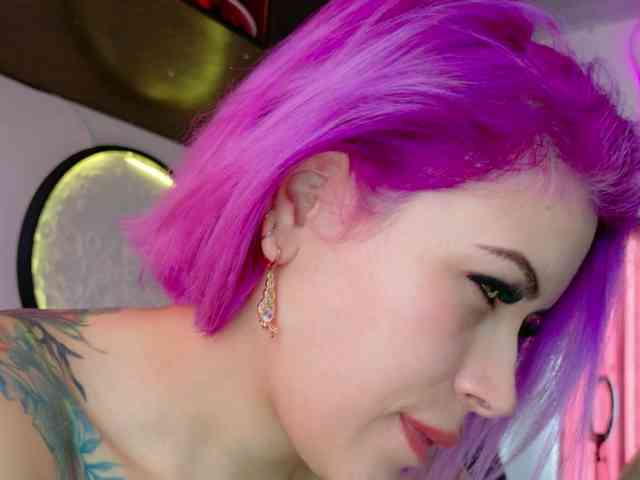 Alexa_lopez webcam