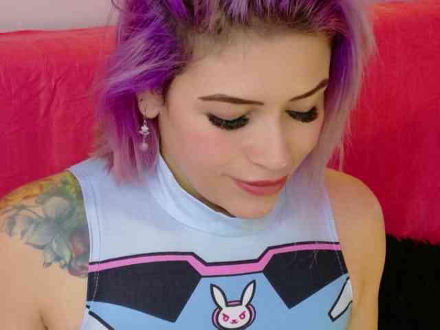 Alexa_lopez webcam