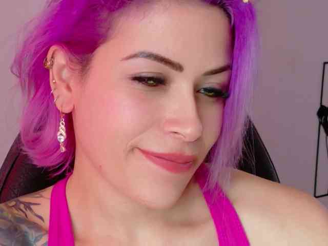 Alexa_lopez webcam