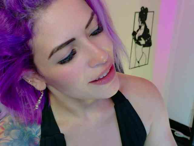 Alexa_lopez webcam