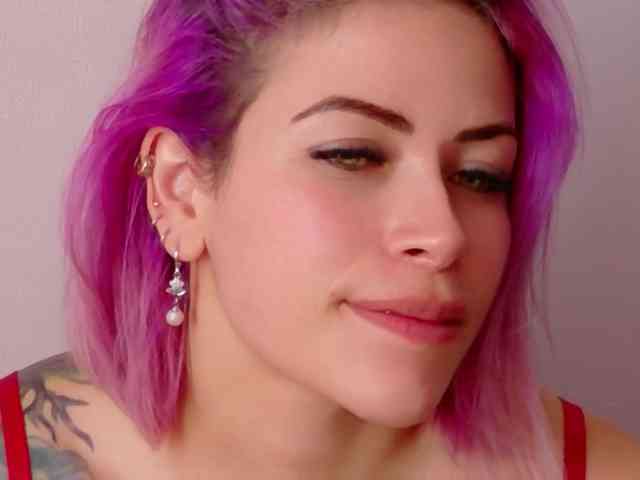 Alexa_lopez webcam