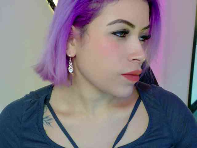 Alexa_lopez webcam